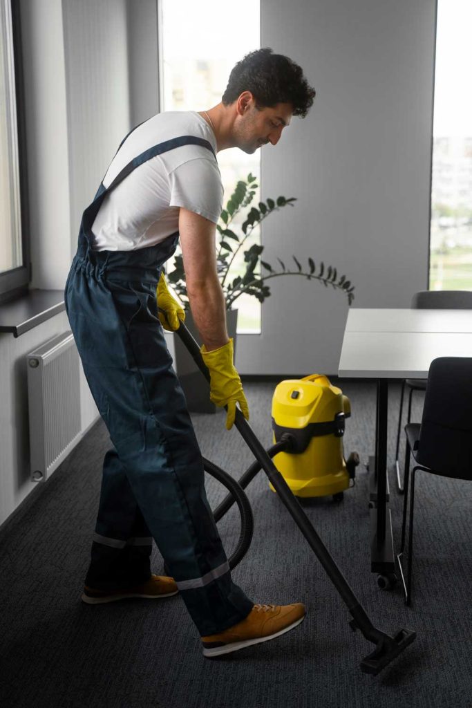 شستشو فرش توسط متخصص کار